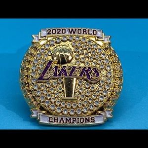 Lakers 2020 champion pin